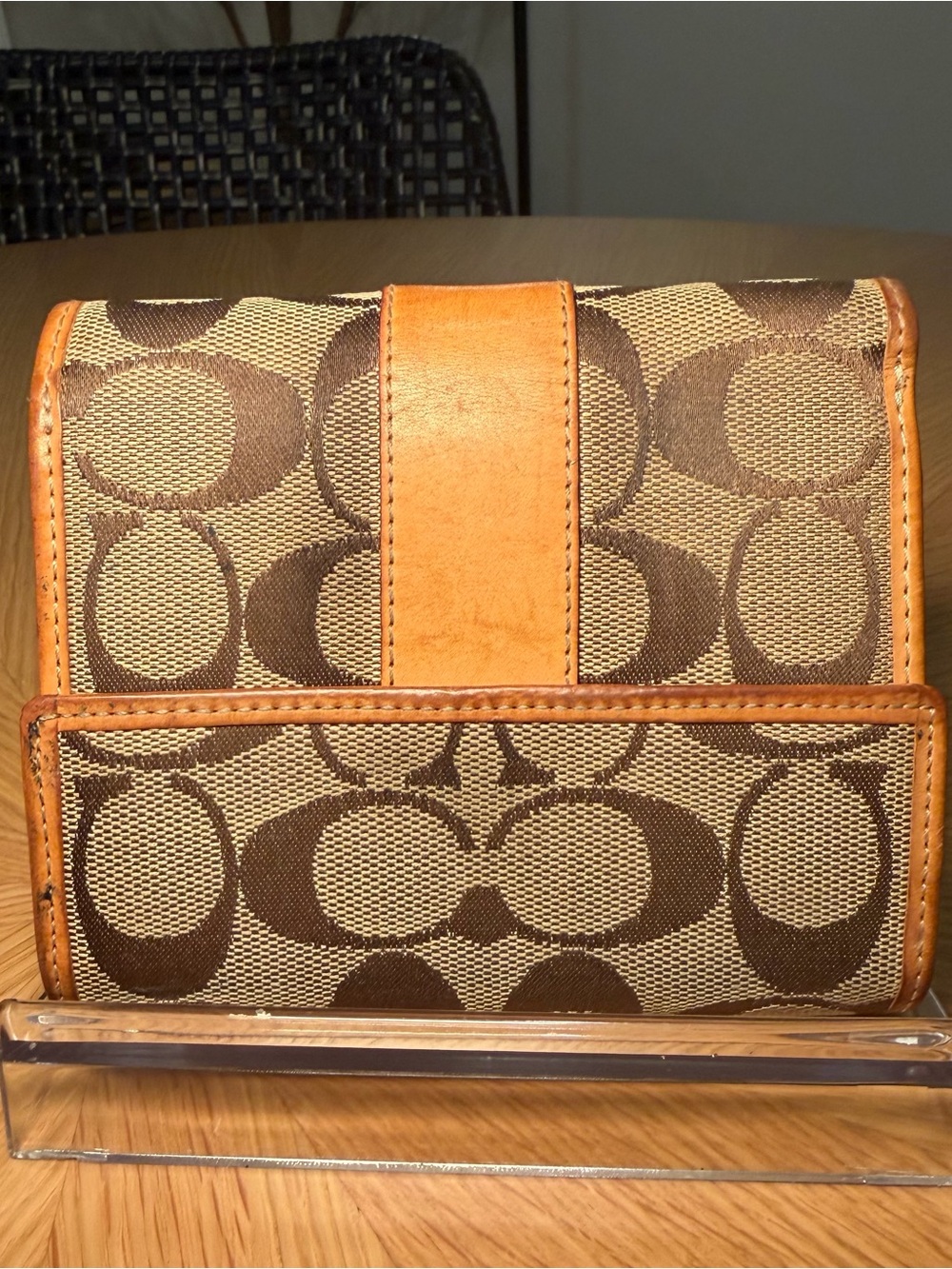 Coach Vachetta Leather Signature Canvas Trifold Wallet - Picture 3 of 16